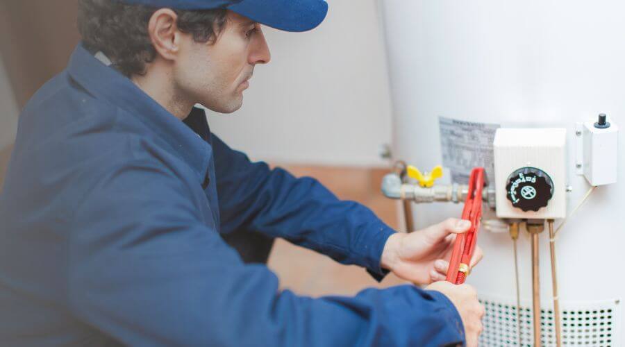Professional Tankless Water Heater Installation in Altus, AR